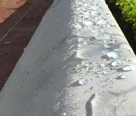 镇宁硅烷浸渍涂料在混凝土保护中的应用